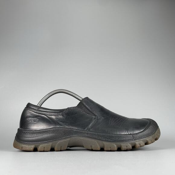 Keen Austin Men’s 10 Black Leather Casual Slip On Hiking Outdoor Shoes Comfort - Picture 6 of 9